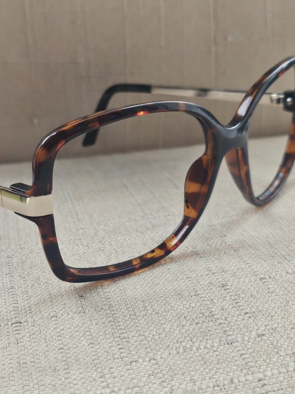 Kenneth Cole Reaction Women Eyeglasses  Frame Brown Tortoise/Gold 58[]15 135